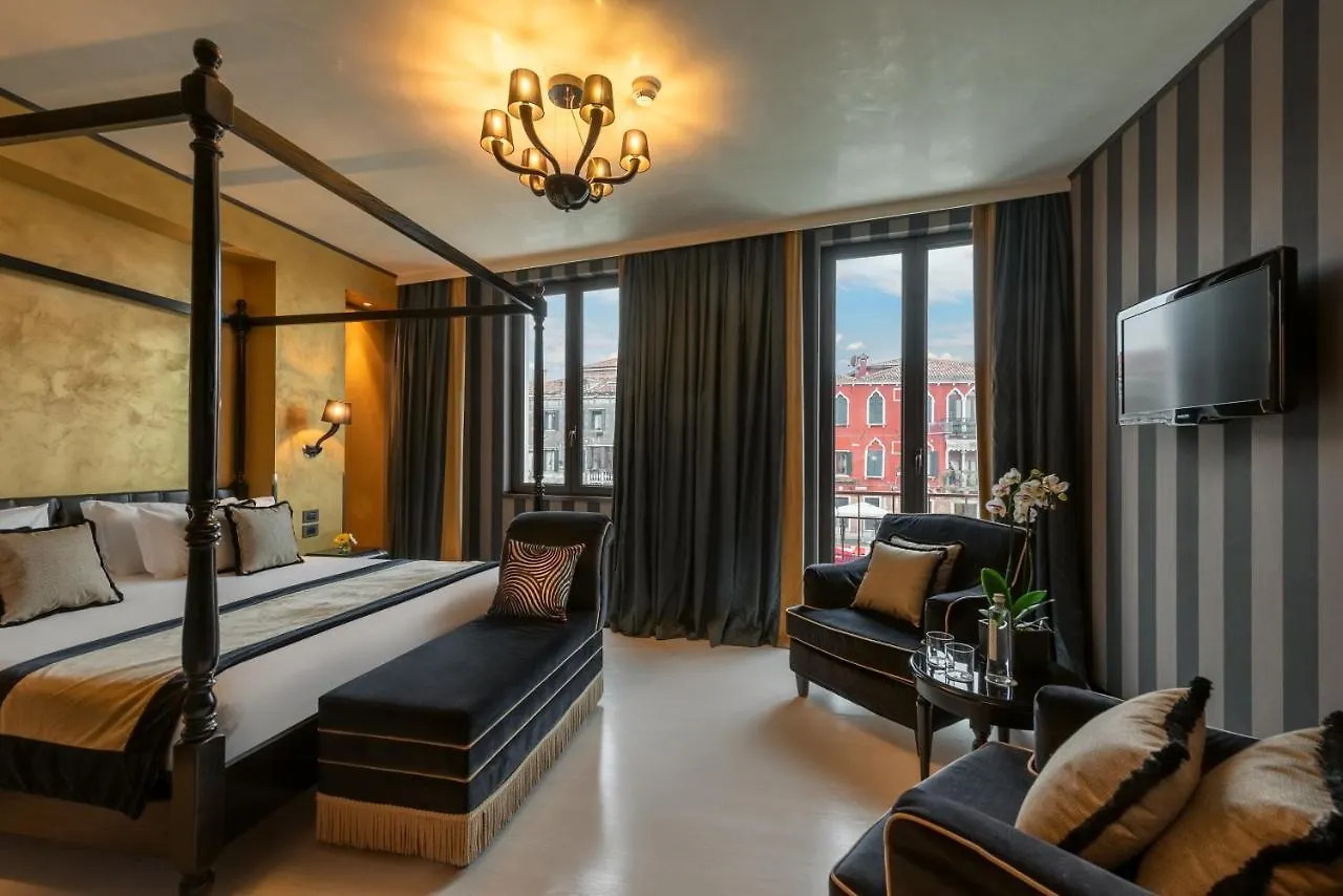 Carnival Palace - Venice Collection 4*,  Italien